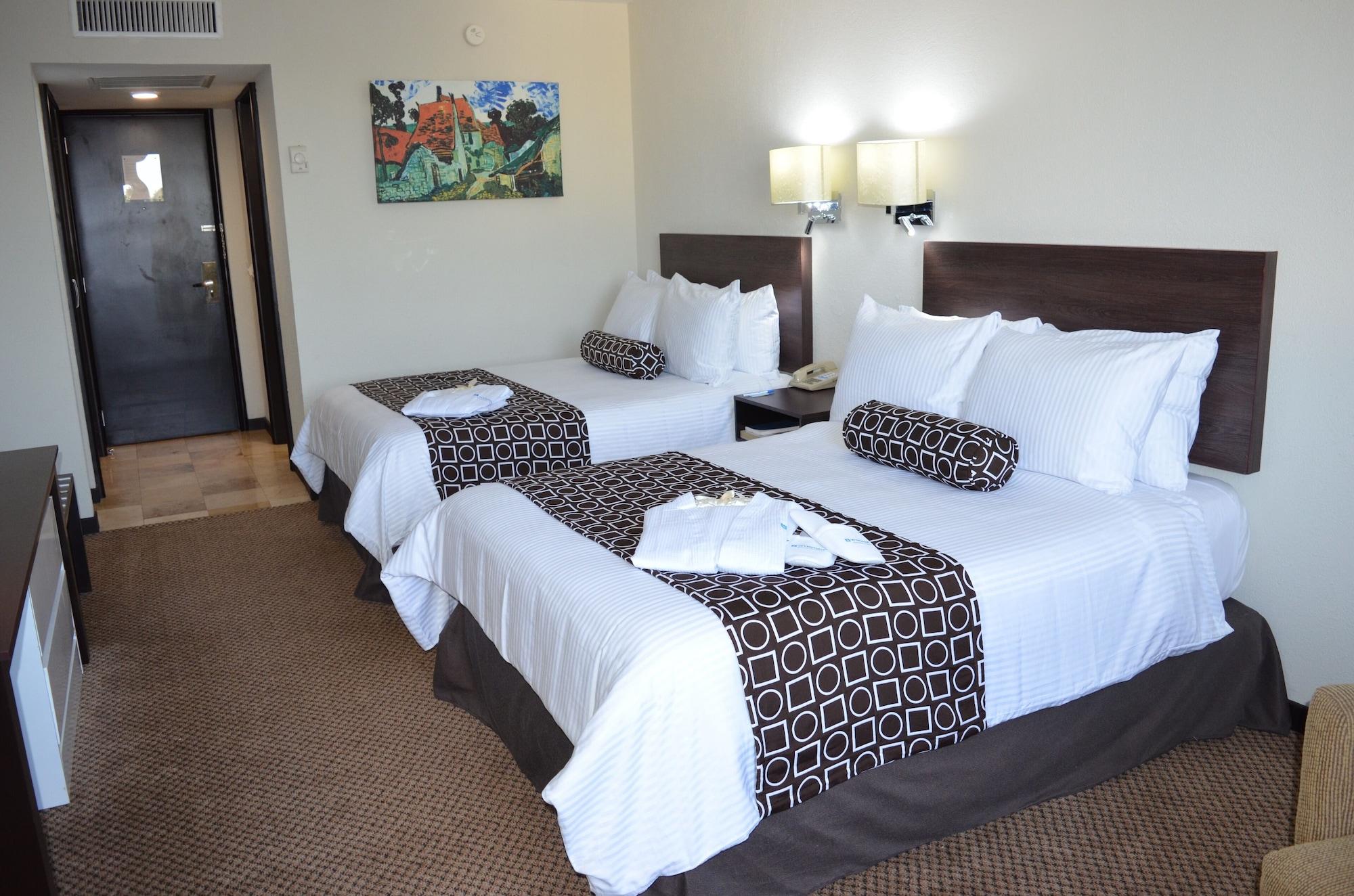 Wyndham Executivo Culiacán Екстериор снимка