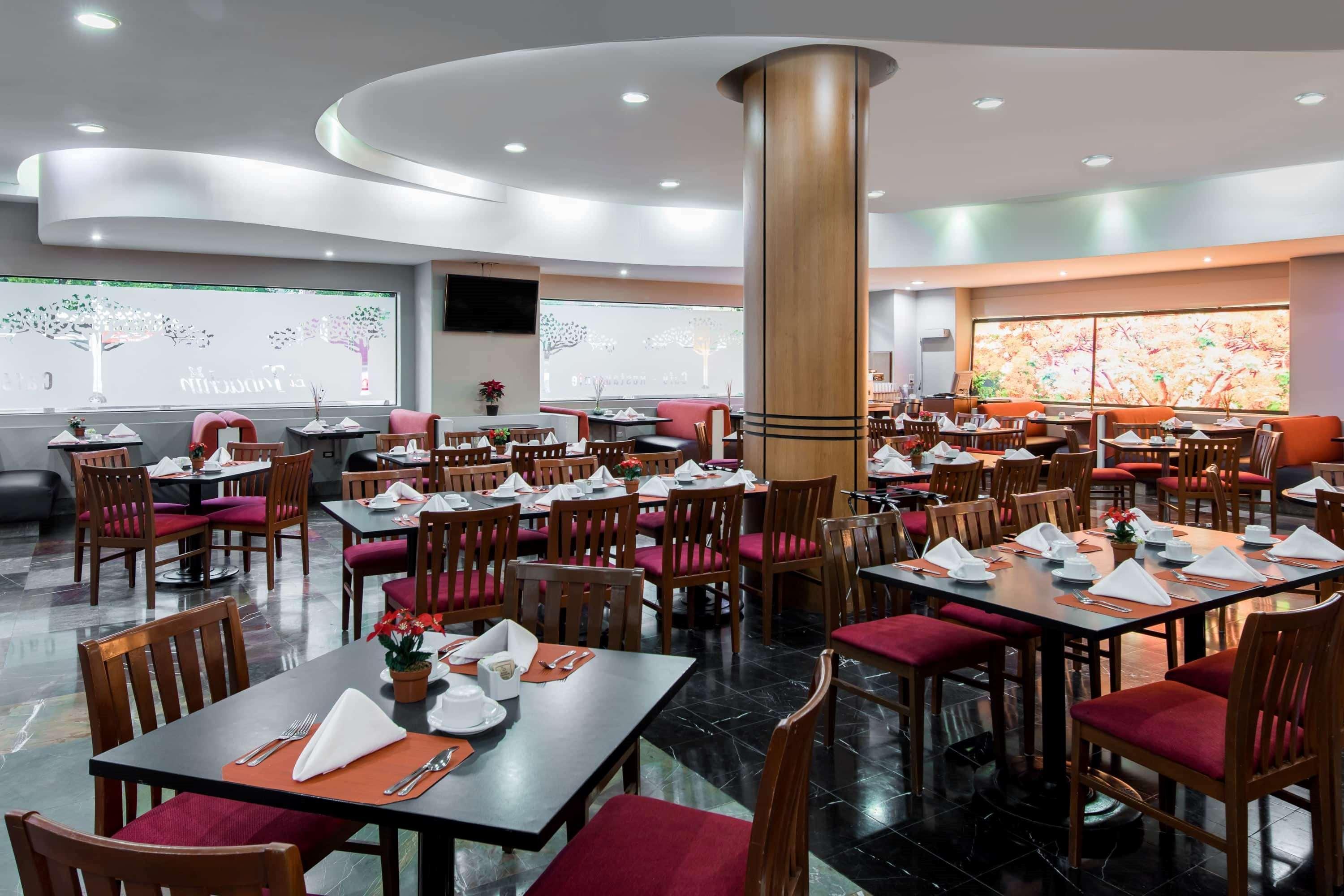 Wyndham Executivo Culiacán Екстериор снимка
