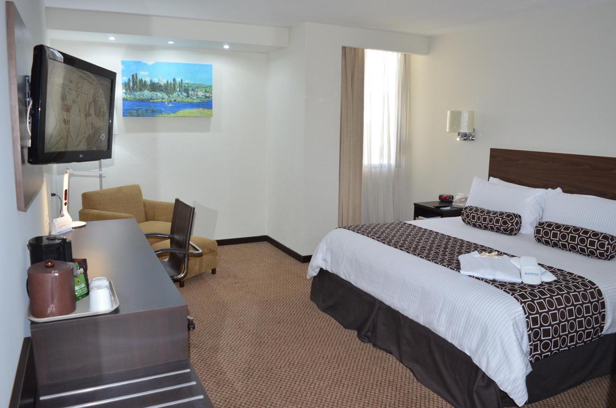 Wyndham Executivo Culiacán Екстериор снимка