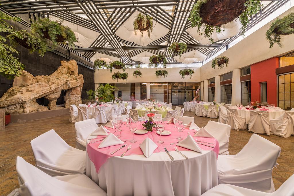 Wyndham Executivo Culiacán Екстериор снимка